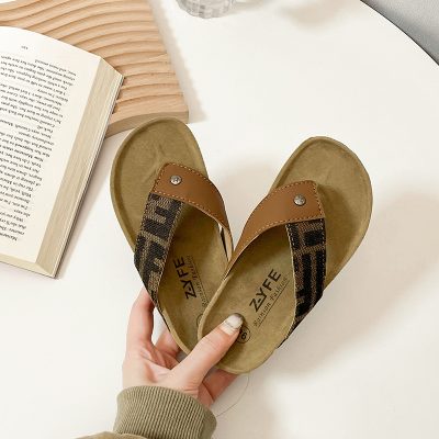 Summer kids slides and flip flops for boys and girls