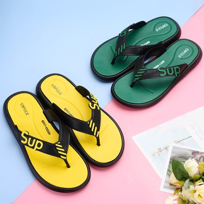 Korean-style men's summer flip flops for outdoor wear