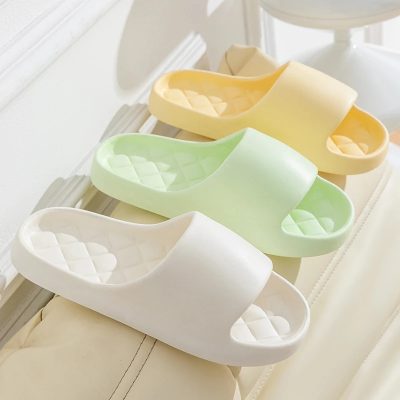 Casual-slippers-summer-couple-non-slip-soft-sandals-3-400x400