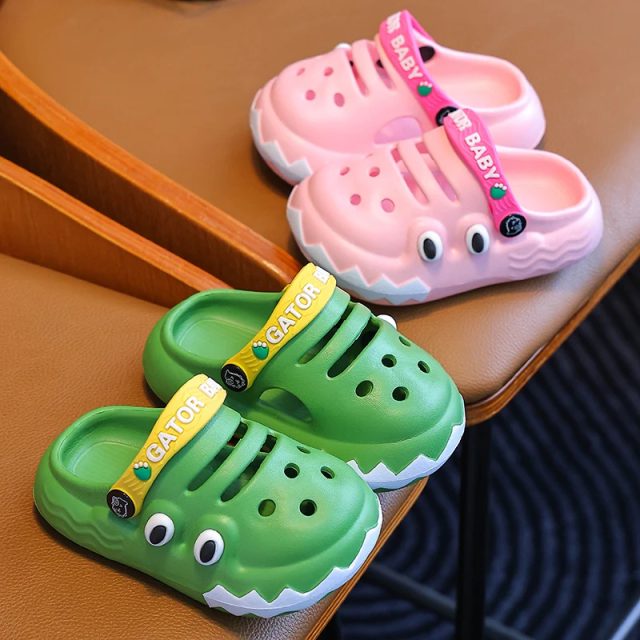 Kids flip flops (1) Kids flip flops (1)
