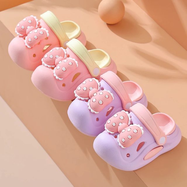Kids flip flops (1) Kids flip flops (1)