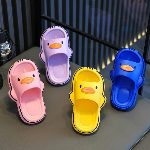 Kids flip flops (1) Kids flip flops (1)