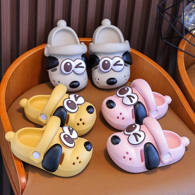 Kids flip flops (2) Kids flip flops (2)