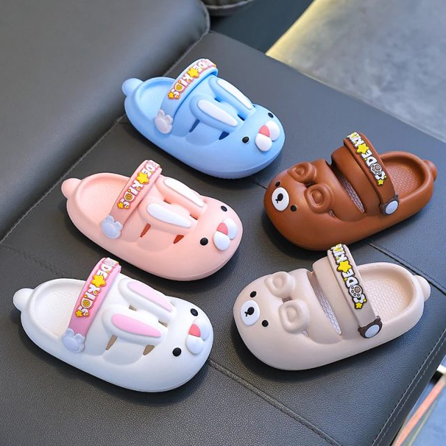 Kids flip flops (4) Kids flip flops (4)