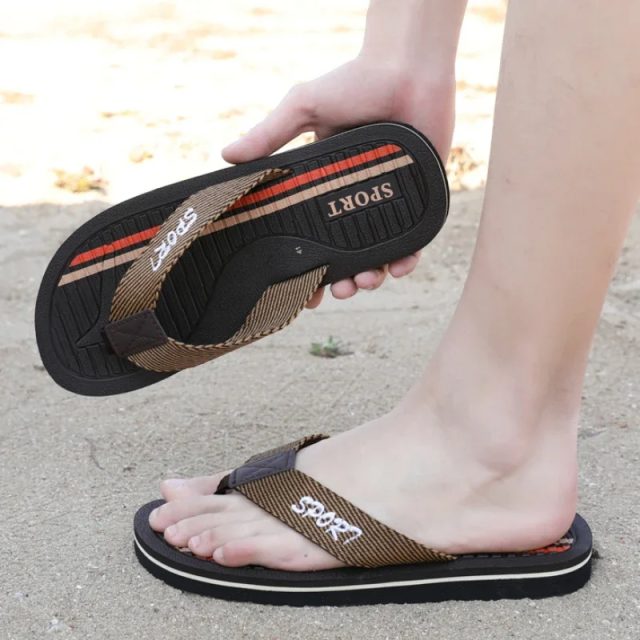 Men flip flops (3) Men flip flops (3)