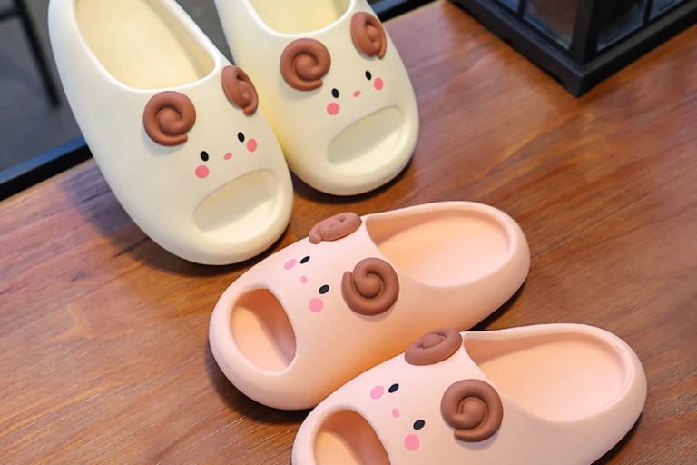 New summer cute cartoon lamb design platform sandals (2) New summer cute cartoon lamb design platform sandals (2)
