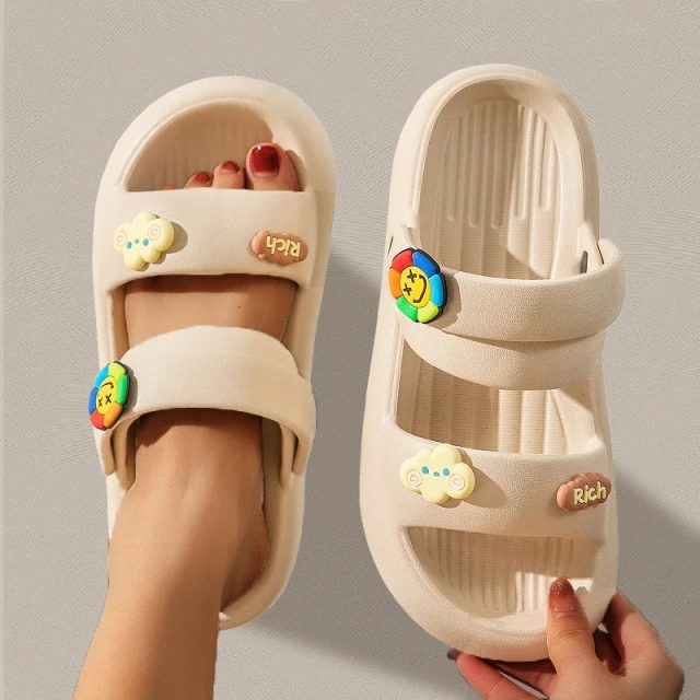 New trend cartoon design summer soft seabeach sandals (3)