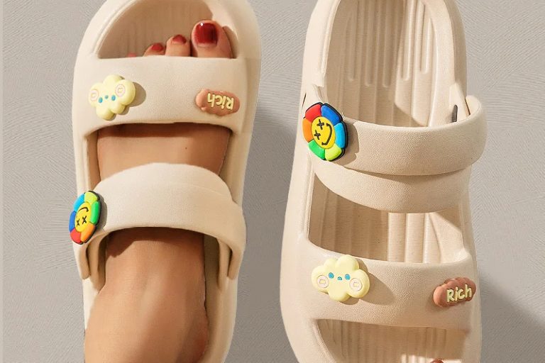 New trend cartoon design summer soft seabeach sandals (3) New trend cartoon design summer soft seabeach sandals (3)