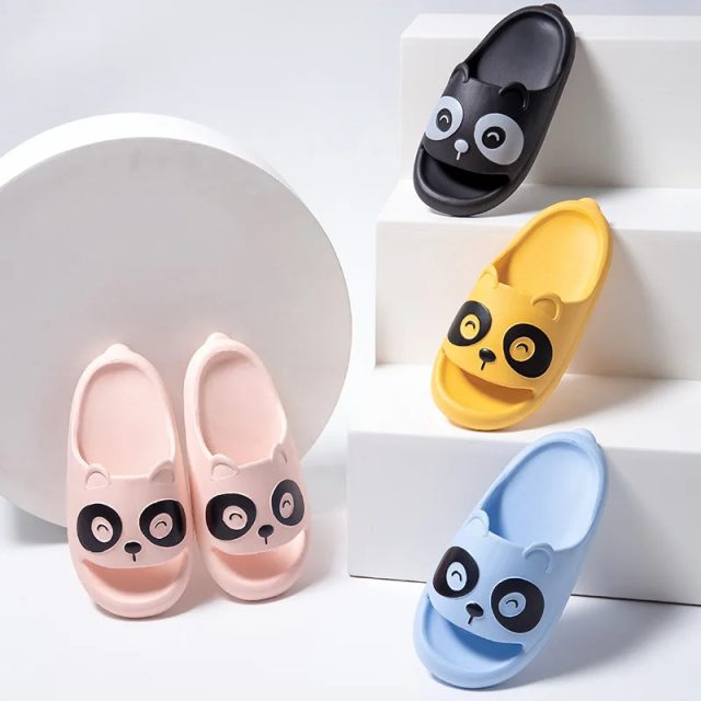 Panda slippers for boy girl home shoes kids flip flops (1) Panda slippers for boy girl home shoes kids flip flops (1)