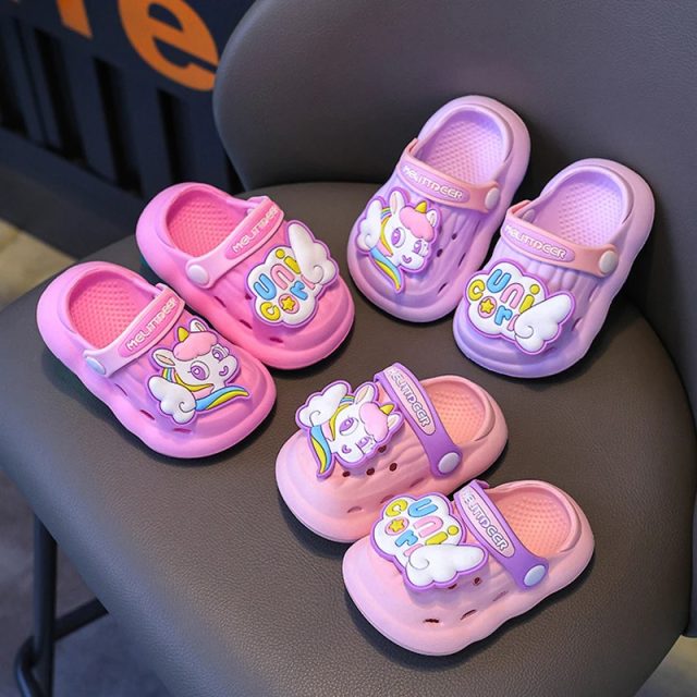 Slippers cute cartoon pony baby kids flip flops (1) Slippers cute cartoon pony baby kids flip flops (1)