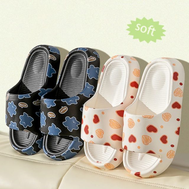 Trend summer love pattern ladies home soft sandals (4) Trend summer love pattern ladies home soft sandals (4)