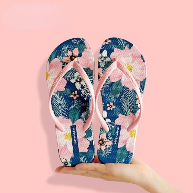 Women flip flops (1) Women flip flops (1)