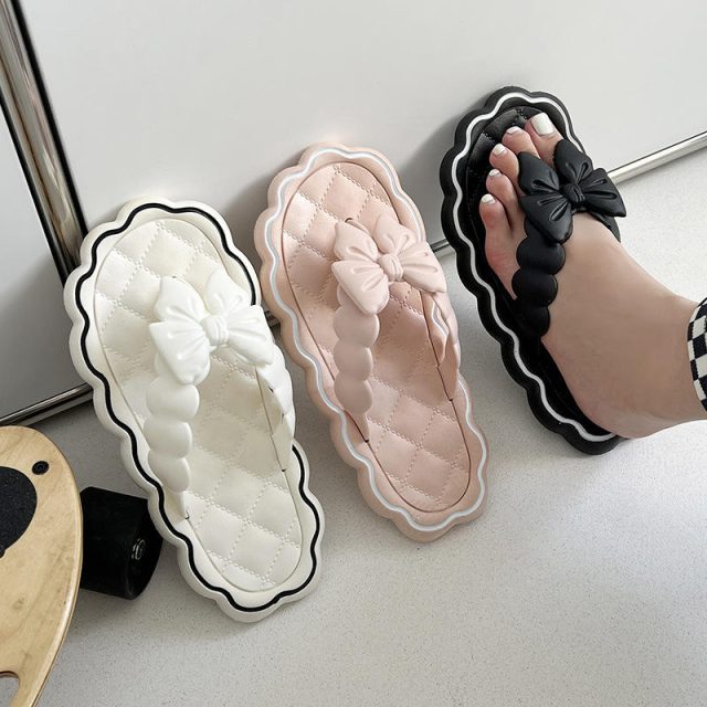 Women flip flops (1) Women flip flops (1)