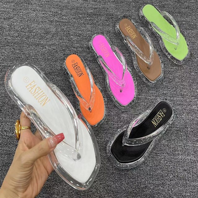 Women flip flops (1) Women flip flops (1)