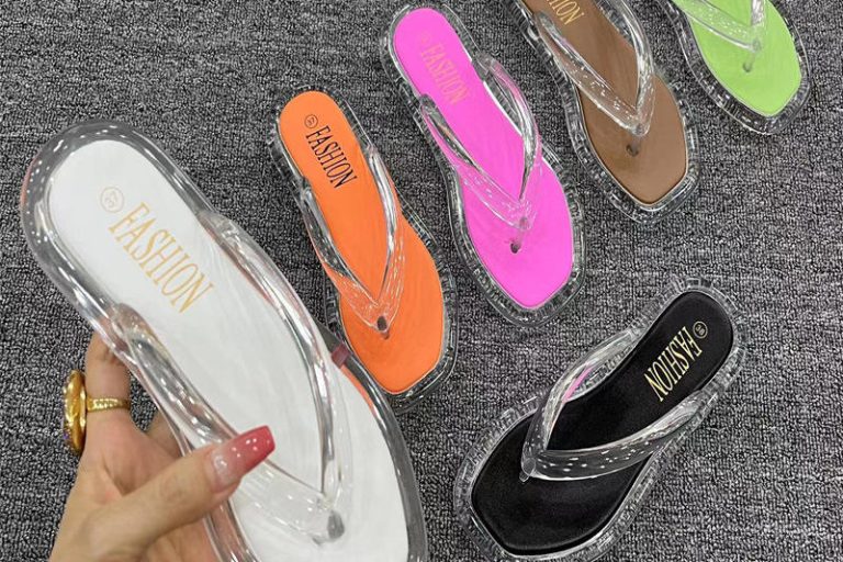 Women flip flops (1) Women flip flops (1)