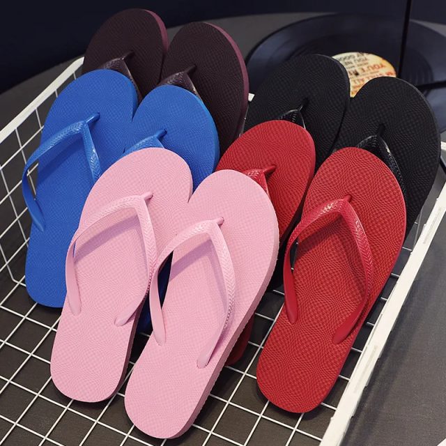 Women flip flops (2) Women flip flops (2)