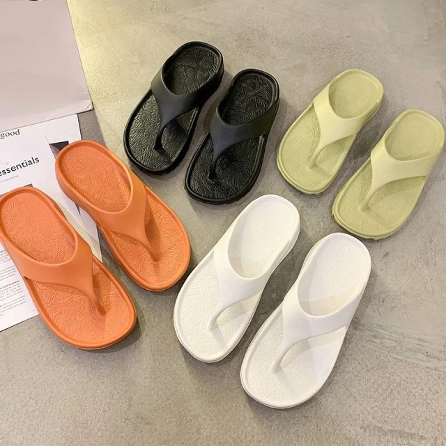 Women flip flops (3) Women flip flops (3)