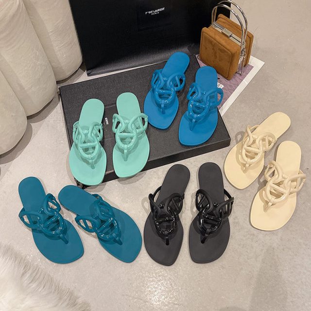 Women flip flops (3) Women flip flops (3)