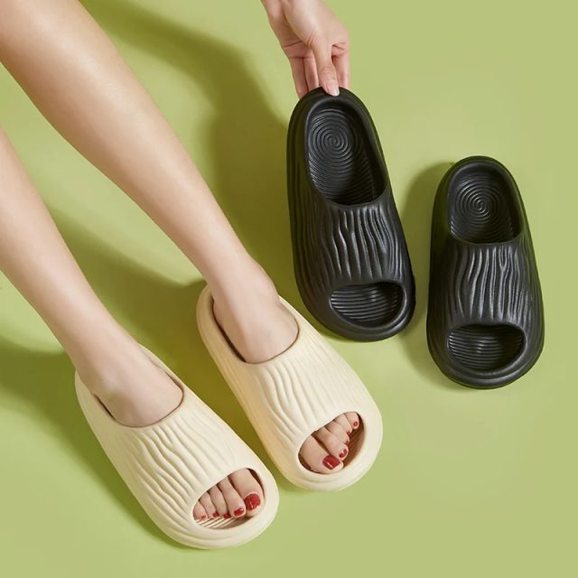 Women super soft platform slides comfortable sandals (3) Women super soft platform slides comfortable sandals (3)