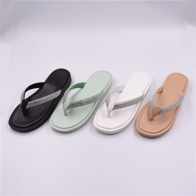 women Flip flops (1) women Flip flops (1)